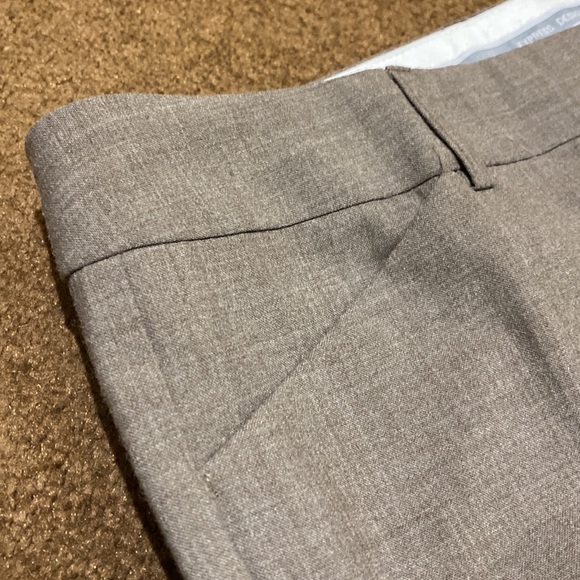 Express Editor boot cut slacks. - Picture 6 of 9